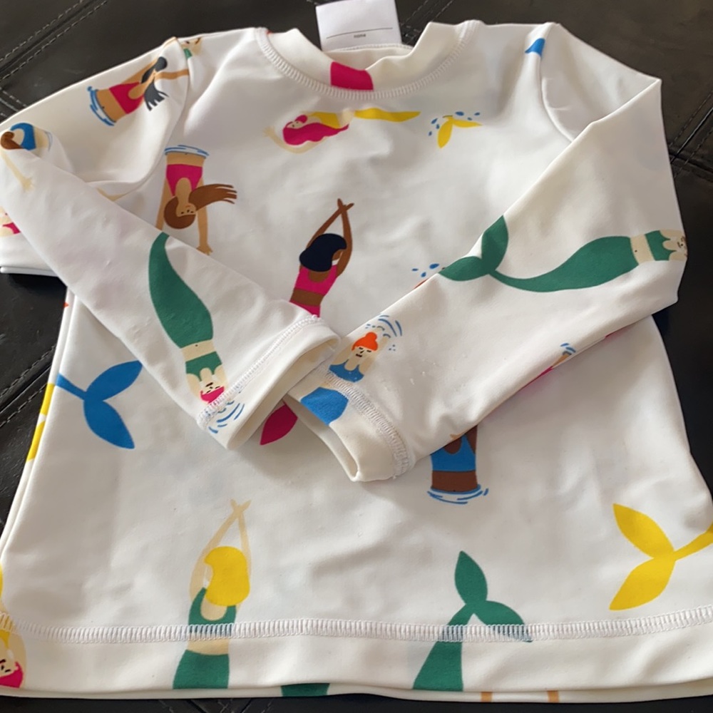Hanna Anderson girl size 3 swimsuit top mermaids - Picture 2 of 4